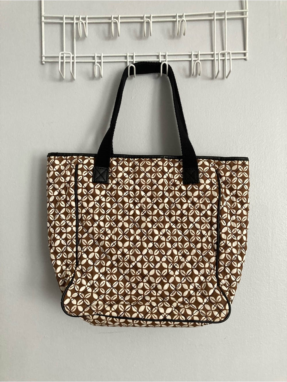 Womens brown/ ivory geometric print shoulder bag w/ black details